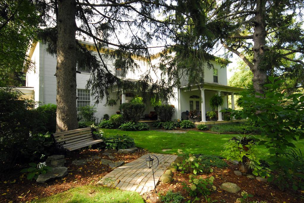 Brockamour Manor Bed And Breakfast Niagara-on-the-Lake Ngoại thất bức ảnh